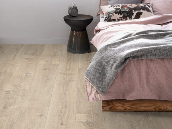 Parchet laminat EGGER Stejar Canton natur EPC026 clasa 32 1292 x 246 x 10 mm